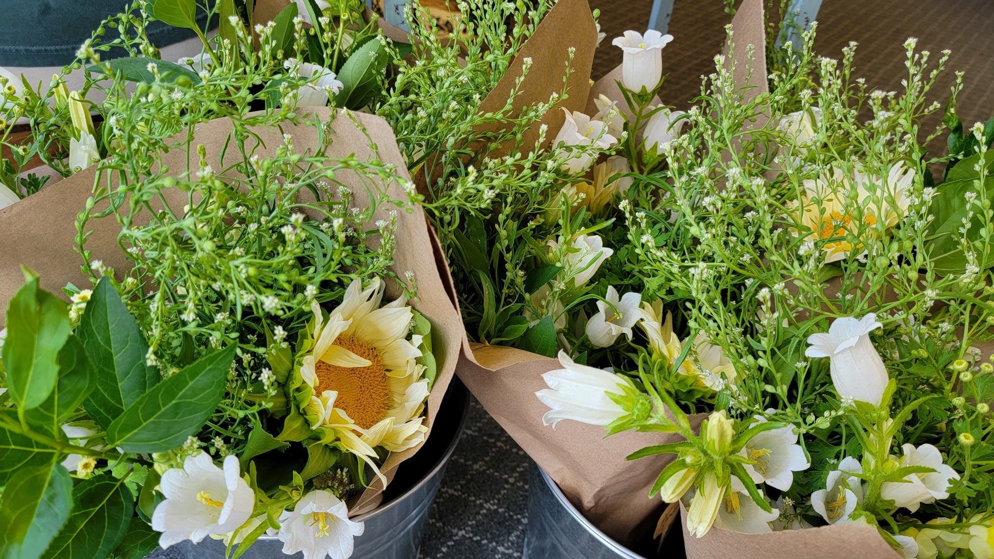 Organic Fresh-Picked Flower Bouquets - Large
