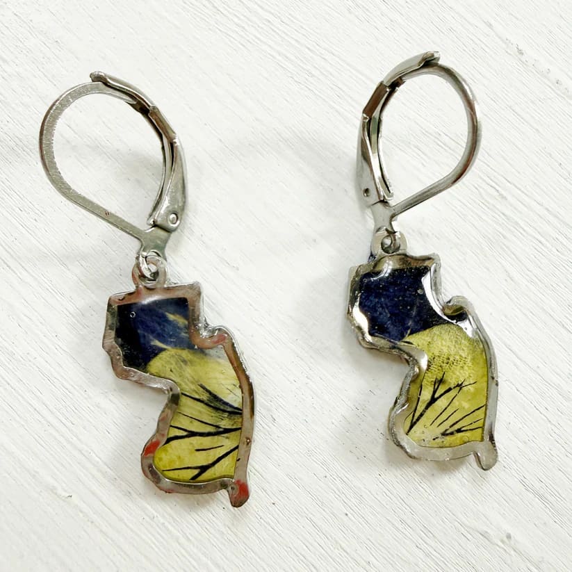 NJ-Shaped Pansy Earrings - Jewelry