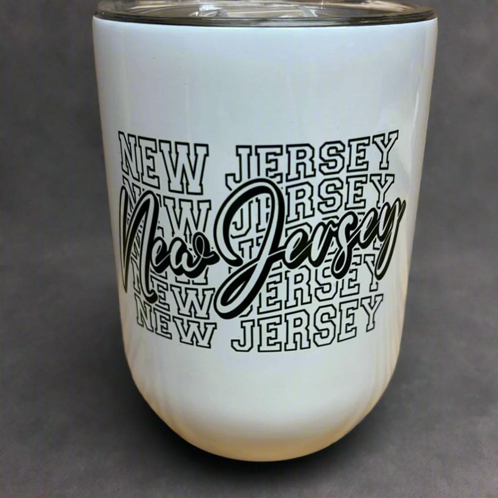 12 oz insulated wine glass with plastic lid and New Jersey design.