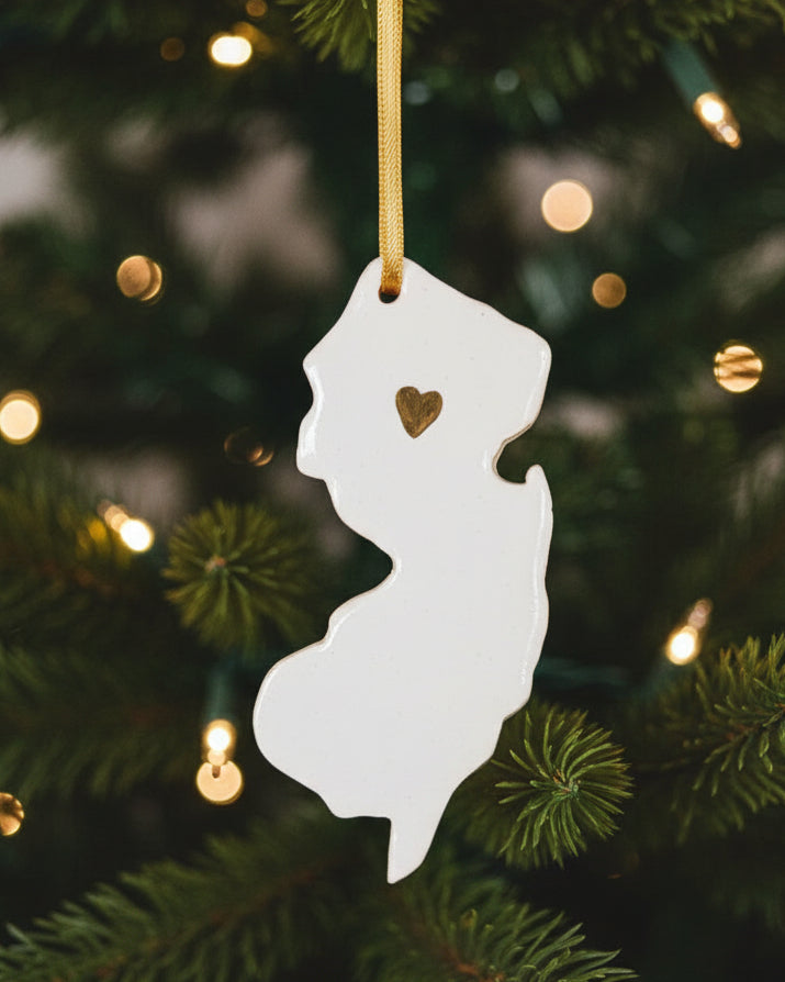 Ceramic NJ Ornament w/ 22k Gold Detail - Gold Heart White - Pottery