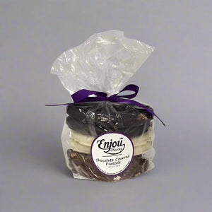Chocolate Covered Pretzels - Mixed chocolate - Good Eats