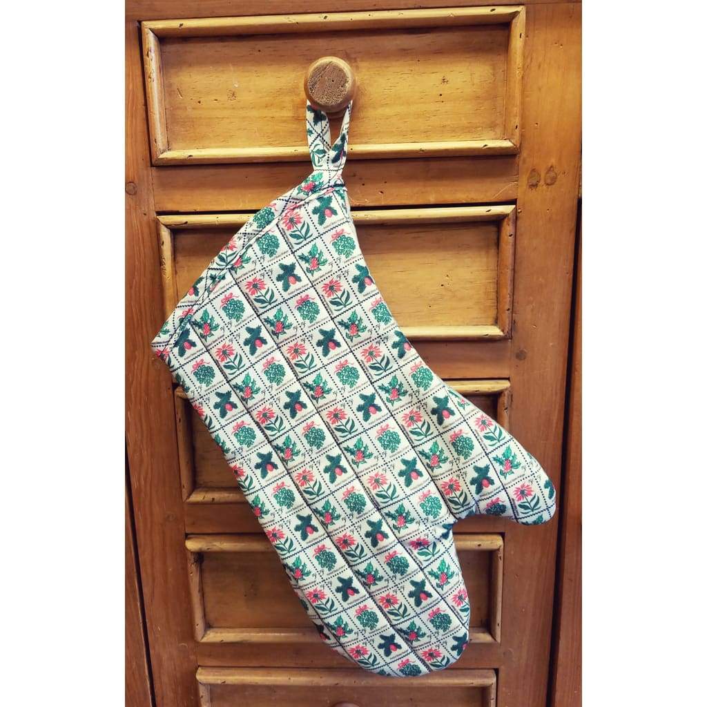 Holiday Oven Mitt w/ Magnet and Loop - Greens - Home & Lifestyle